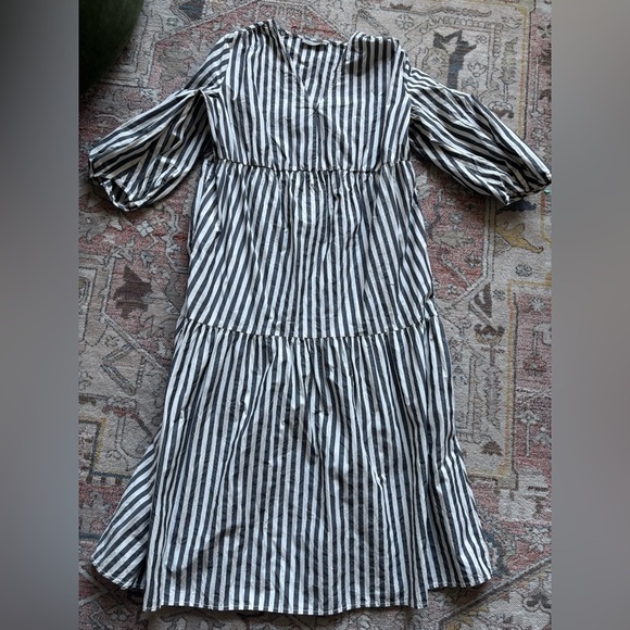 Everlane The Poplin Tiered Midi Dress Bone & Black Stripe Size Small